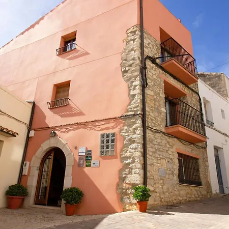 El Planet De Maella: Jacuzzi Retreat Near Peñíscola And Morella Holiday home *