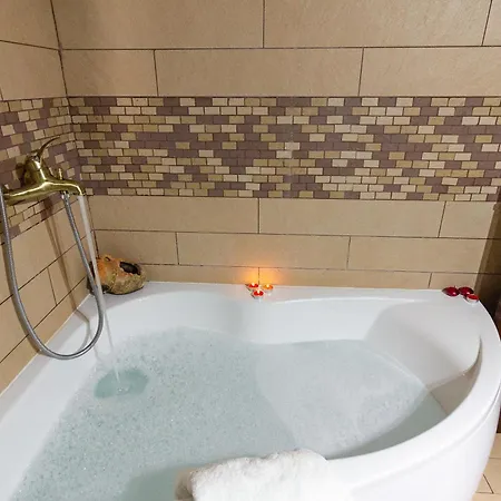 Con Jacuzzi En Castellón * Chert